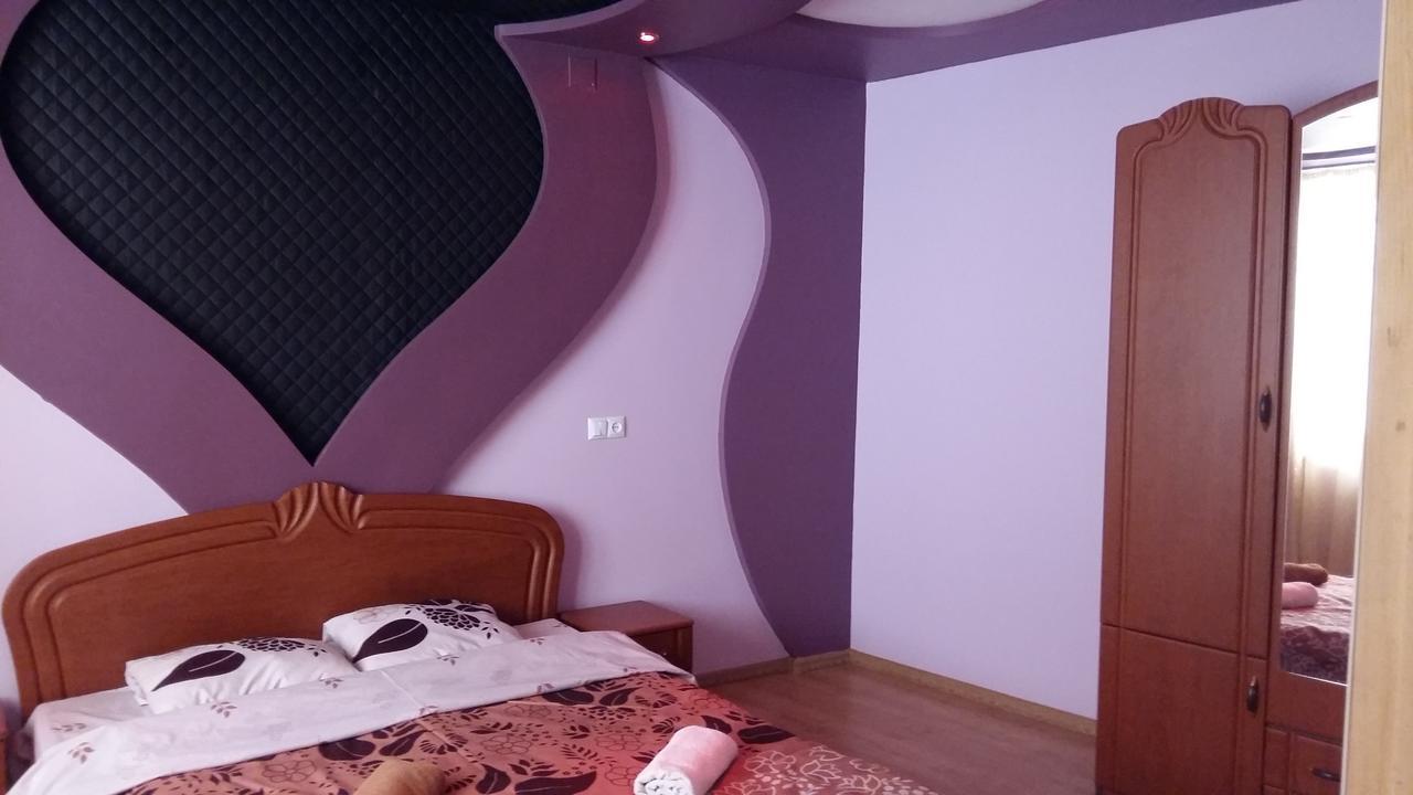 Uzh Apartments Uzhhorod Εξωτερικό φωτογραφία