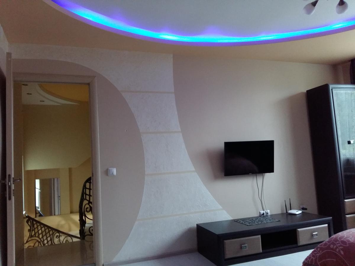 Uzh Apartments Uzhhorod Εξωτερικό φωτογραφία