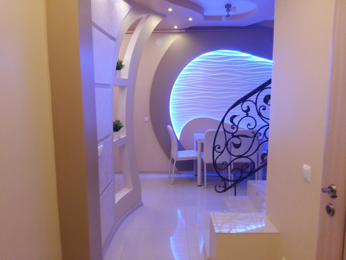 Uzh Apartments Uzhhorod Εξωτερικό φωτογραφία
